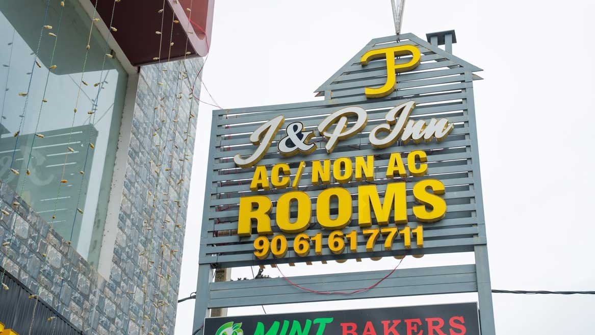 j&p